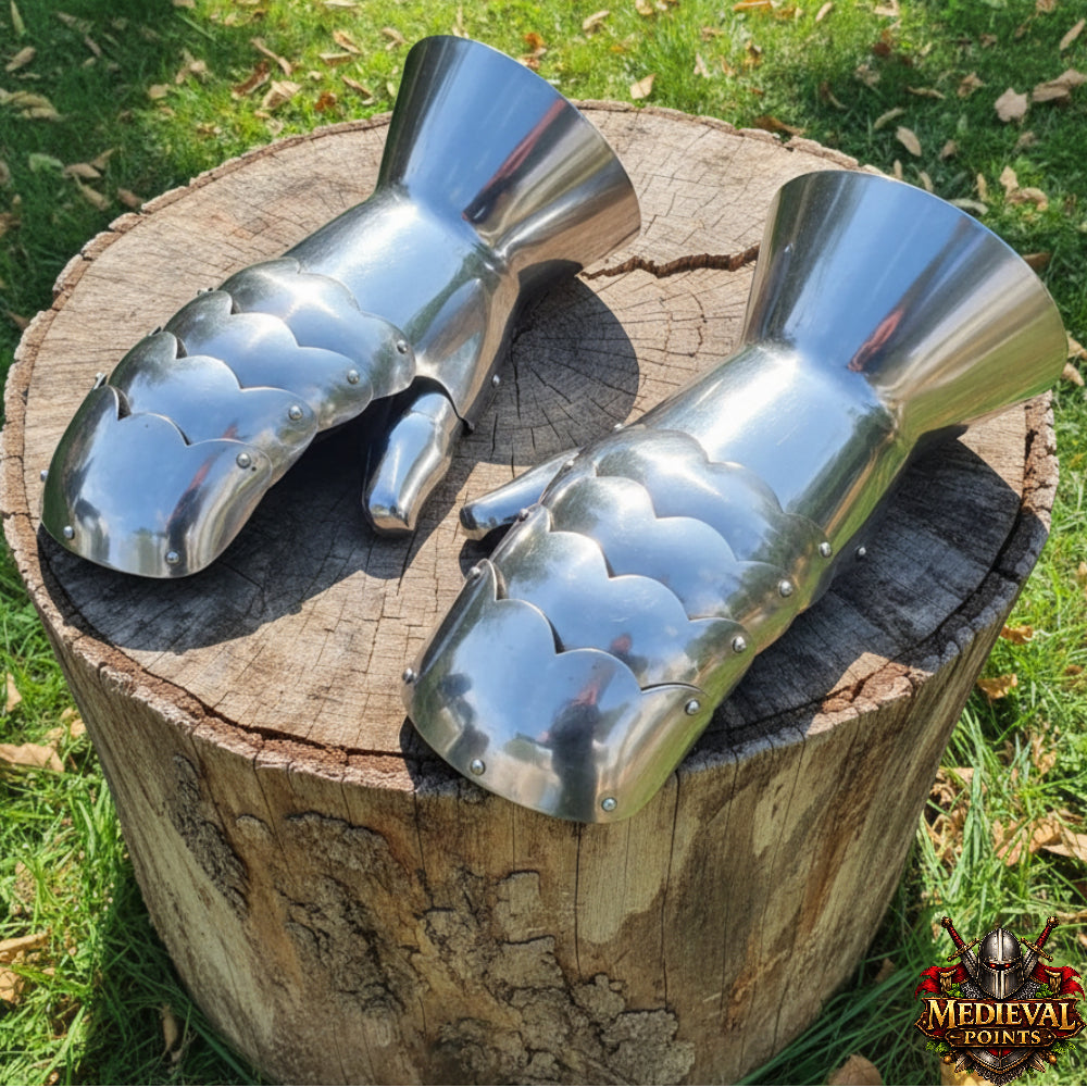 Hand made Clamshell Gauntlets – 16G Steel Knight Armor Gloves for LARP & Cosplay