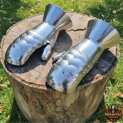 Hand made Clamshell Gauntlets – 16G Steel Knight Armor Gloves for LARP & Cosplay