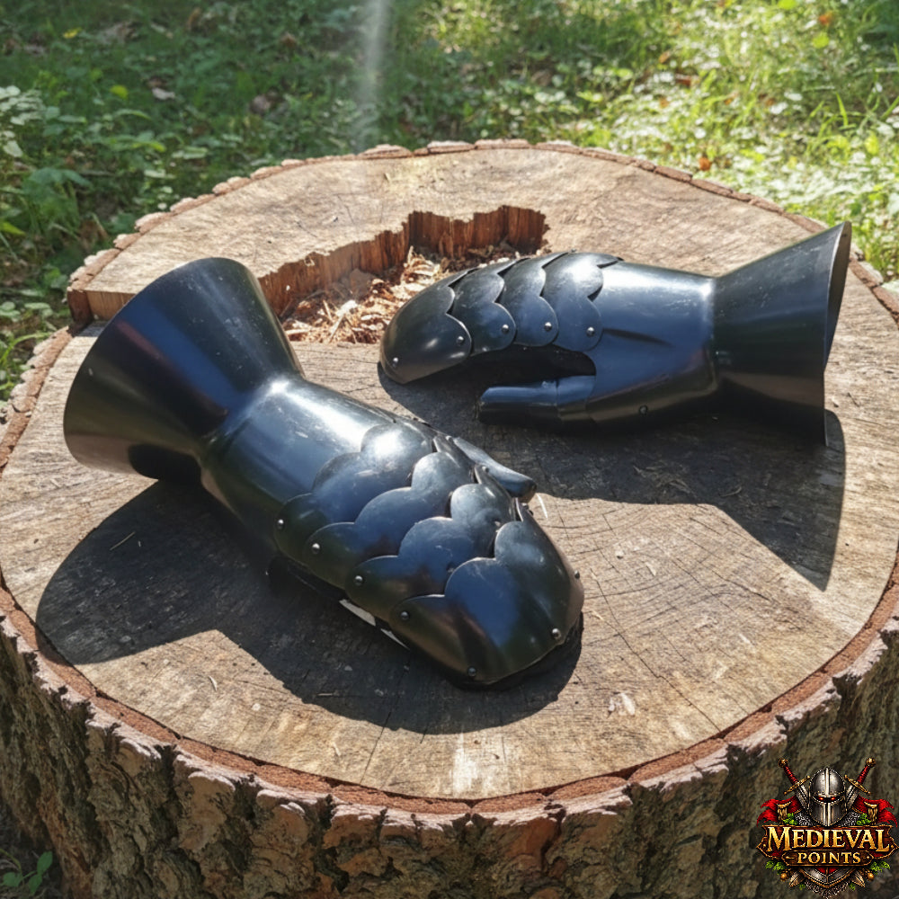 Hand made Clamshell Gauntlets – 16G Steel Knight Armor Gloves for LARP & Cosplay
